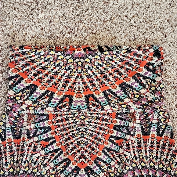 Side slit maxi skirt - Picture 3 of 4